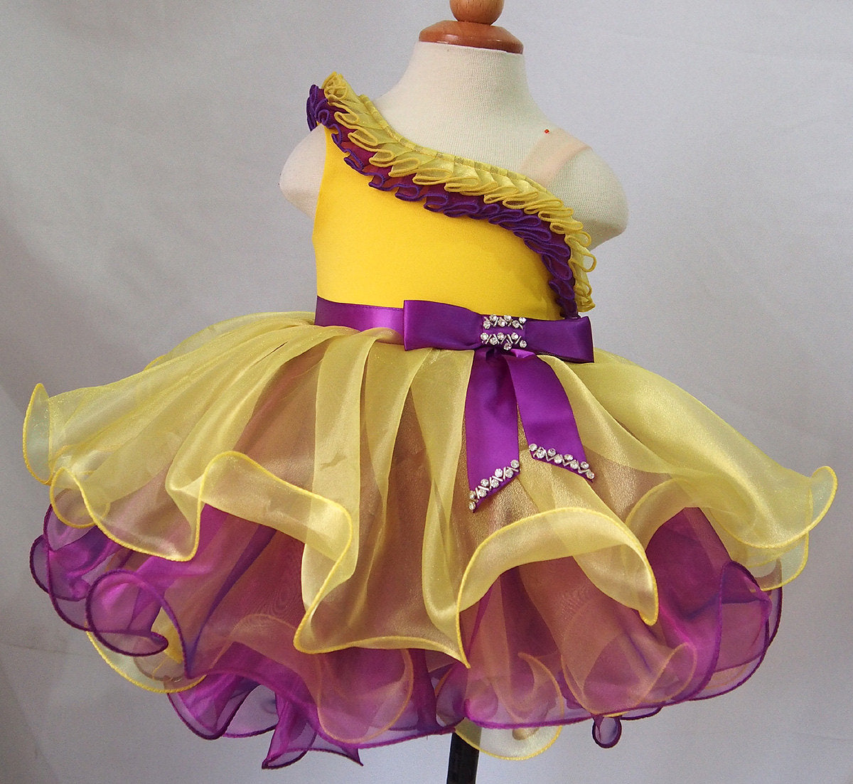 Infant/toddler/baby/children/kids Girl's Pageant evening/prom Dress/clothing/gown for birthday - ToddlerPageantDress